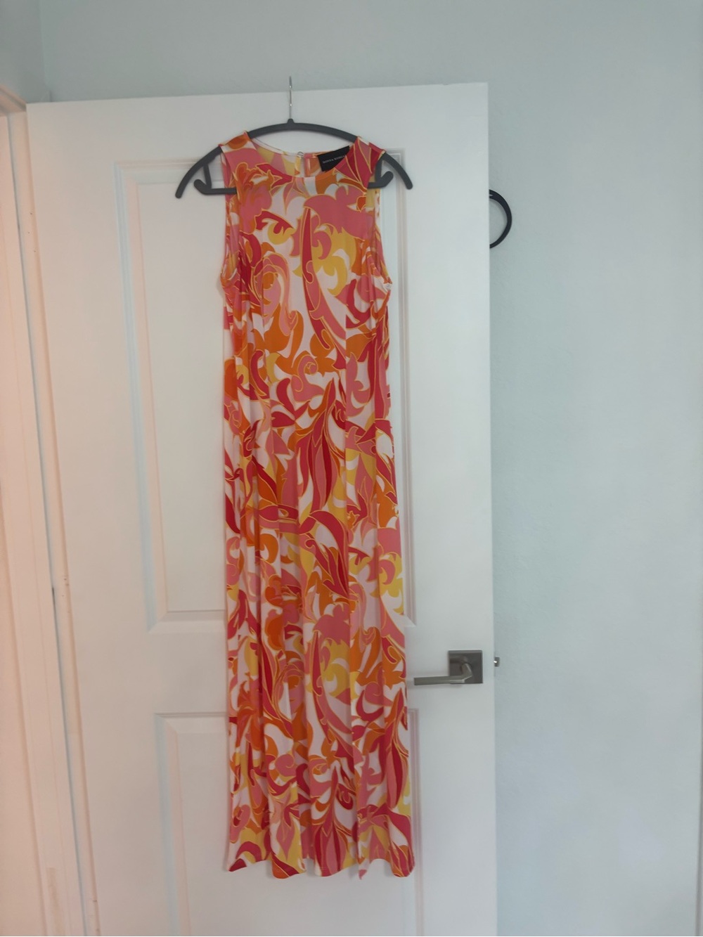 New Donna Morgan Bright Pink, Orange & Yellow Printed Maxi Dress size 10
